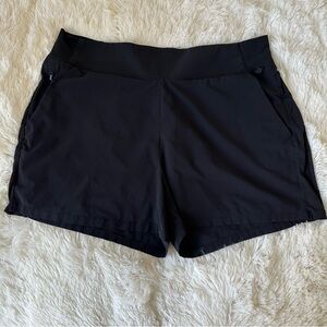 Athleta Brooklyn Women's Black High Waist Athletic Shorts Size: 16